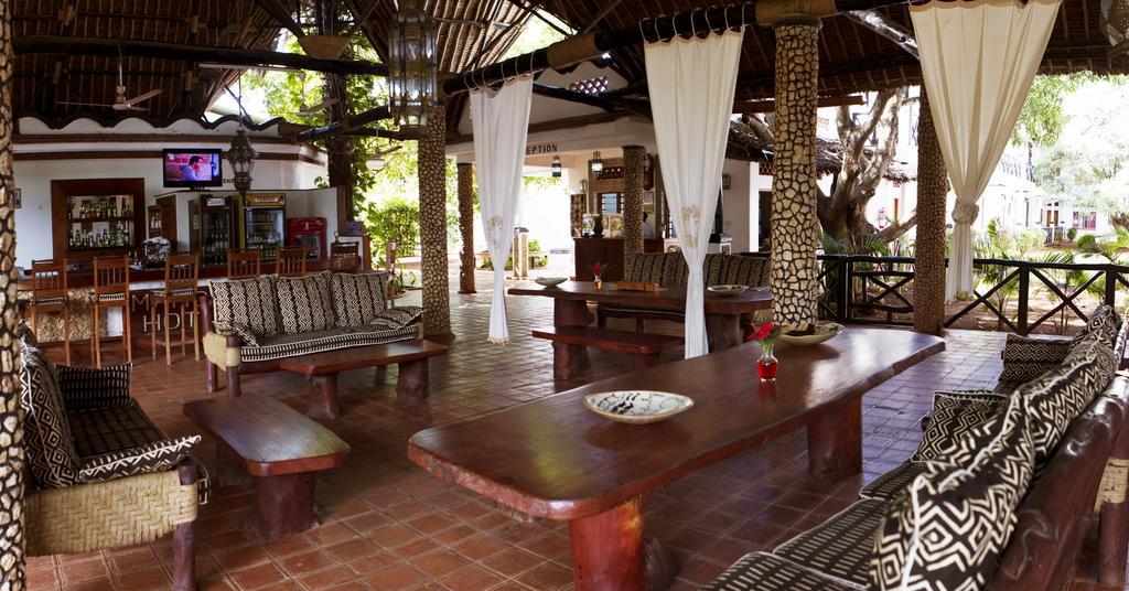 Mangro Hotel Diani Beach Eksteriør billede
