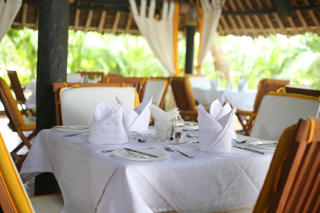 Mangro Hotel Diani Beach Eksteriør billede